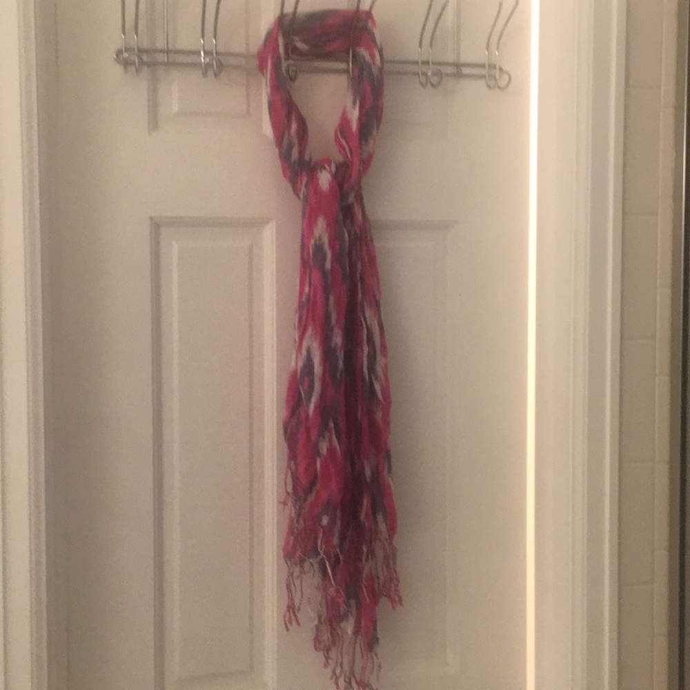 Pink and grey scarf